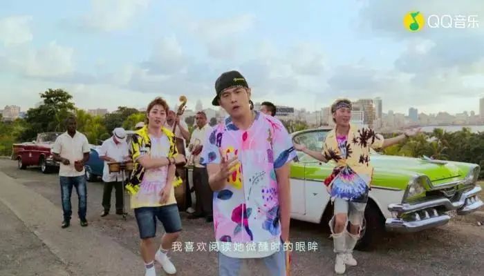 周杰倫新歌刷屏，夏日MV清爽自然，家具也要風靡(圖1)
