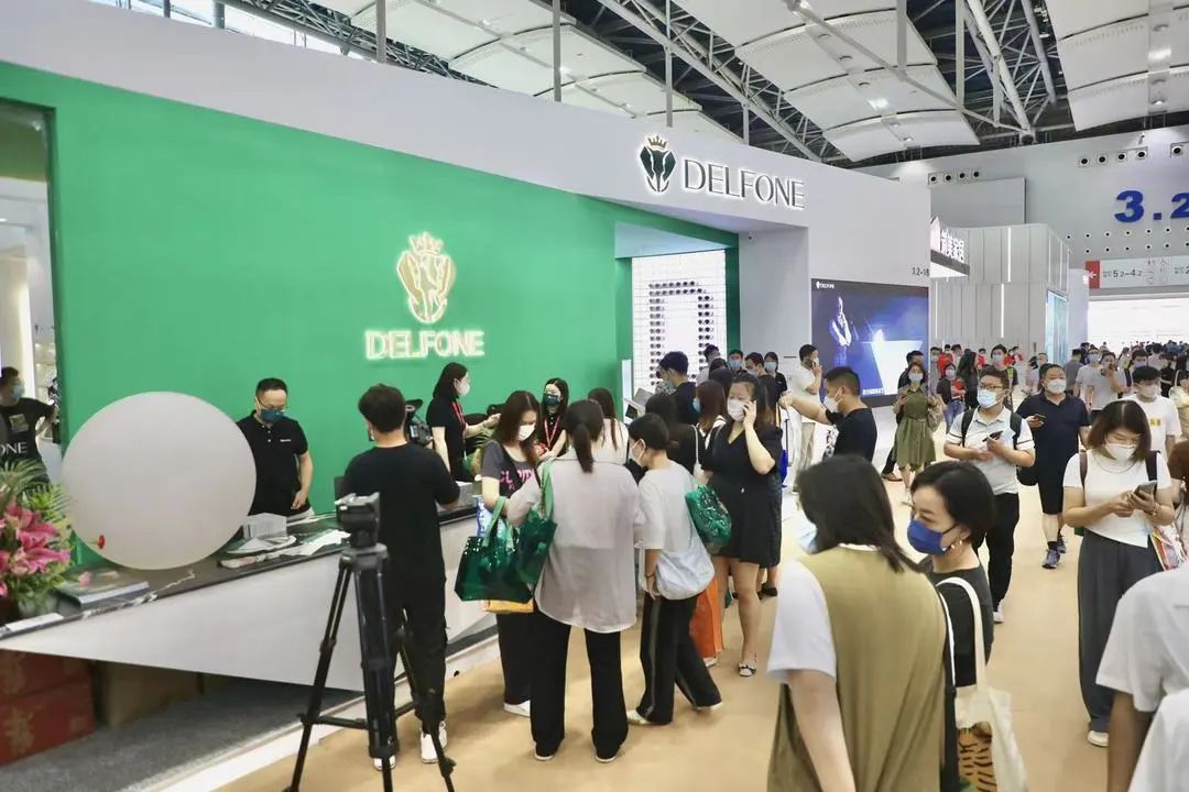廣州建博會(huì)丨德利豐棲居巖究所盛況持續(xù)，精彩不斷(圖1)