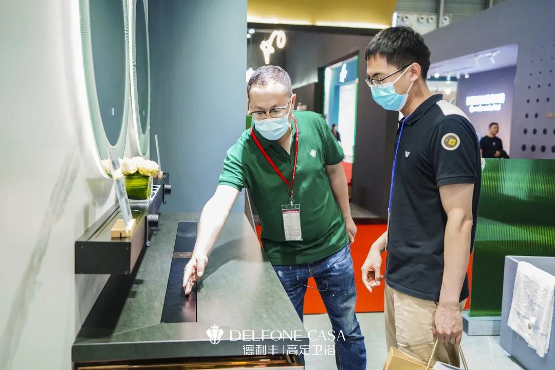 智空間，質(zhì)體驗(yàn) | 德利豐高定衛(wèi)浴驚艷亮相，引爆上海廚衛(wèi)展(圖13)