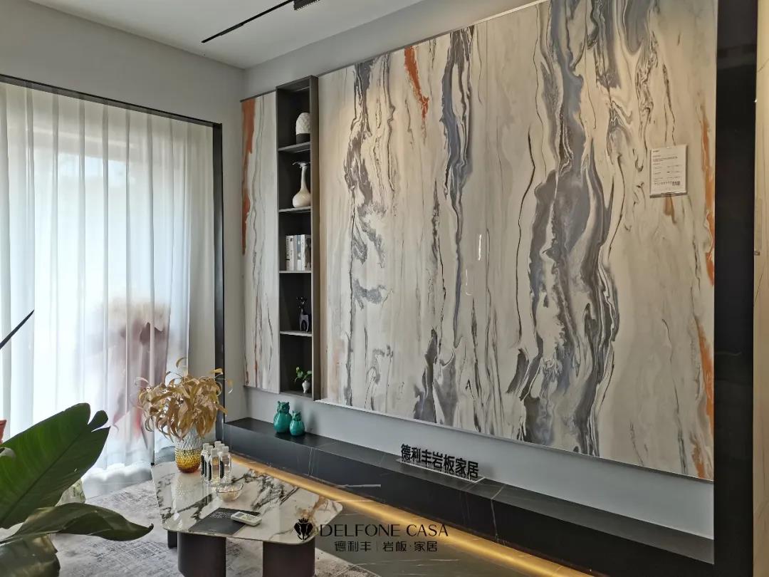 探店速遞 | 德利豐滕州巖板展館，呈現(xiàn)獨(dú)特空間美感(圖2)