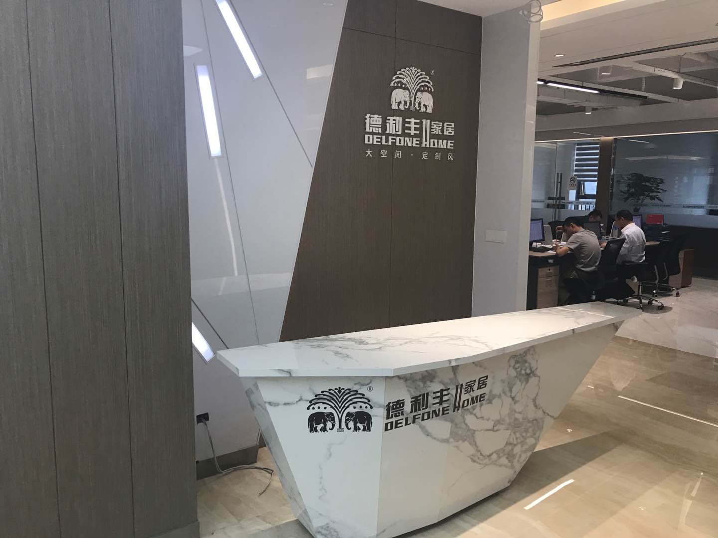 辦公室這么有趣，你還會(huì)不想上班嗎？(圖1)