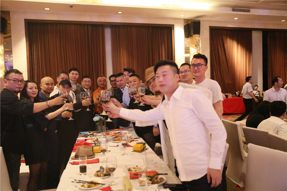 重磅！一場(chǎng)轟動(dòng)華人設(shè)計(jì)圈的大咖盛宴，震撼來(圖10)