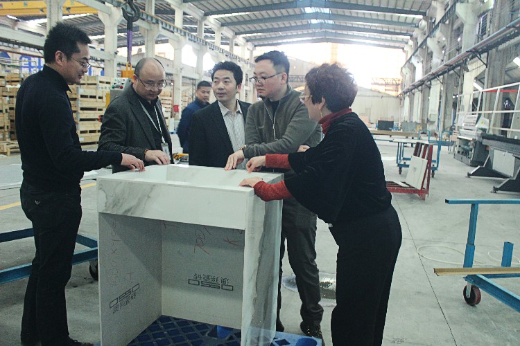 融創(chuàng)集團(tuán)領(lǐng)導(dǎo)一行到金牌企業(yè)參觀考察，共謀合(圖5)