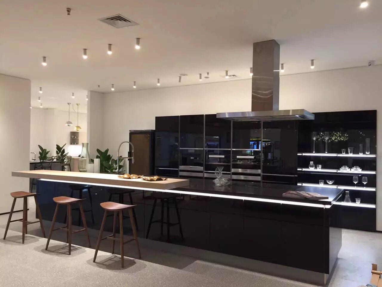 走在潮流前端，SCAVOLINI、KEYE門店都在用它！(圖1)