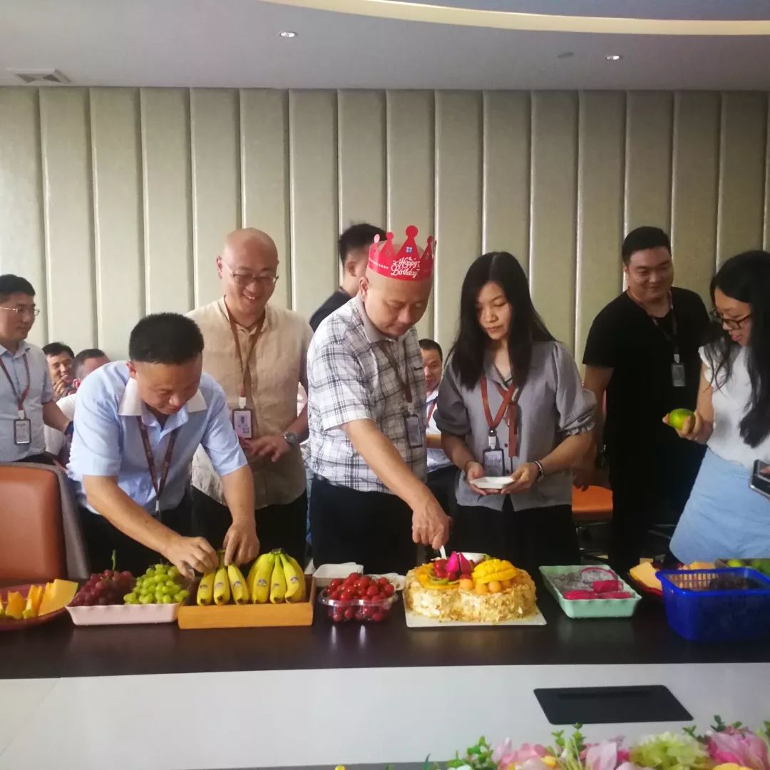 8月生日會—你是奮斗時光里，最美的贊歌(圖8)